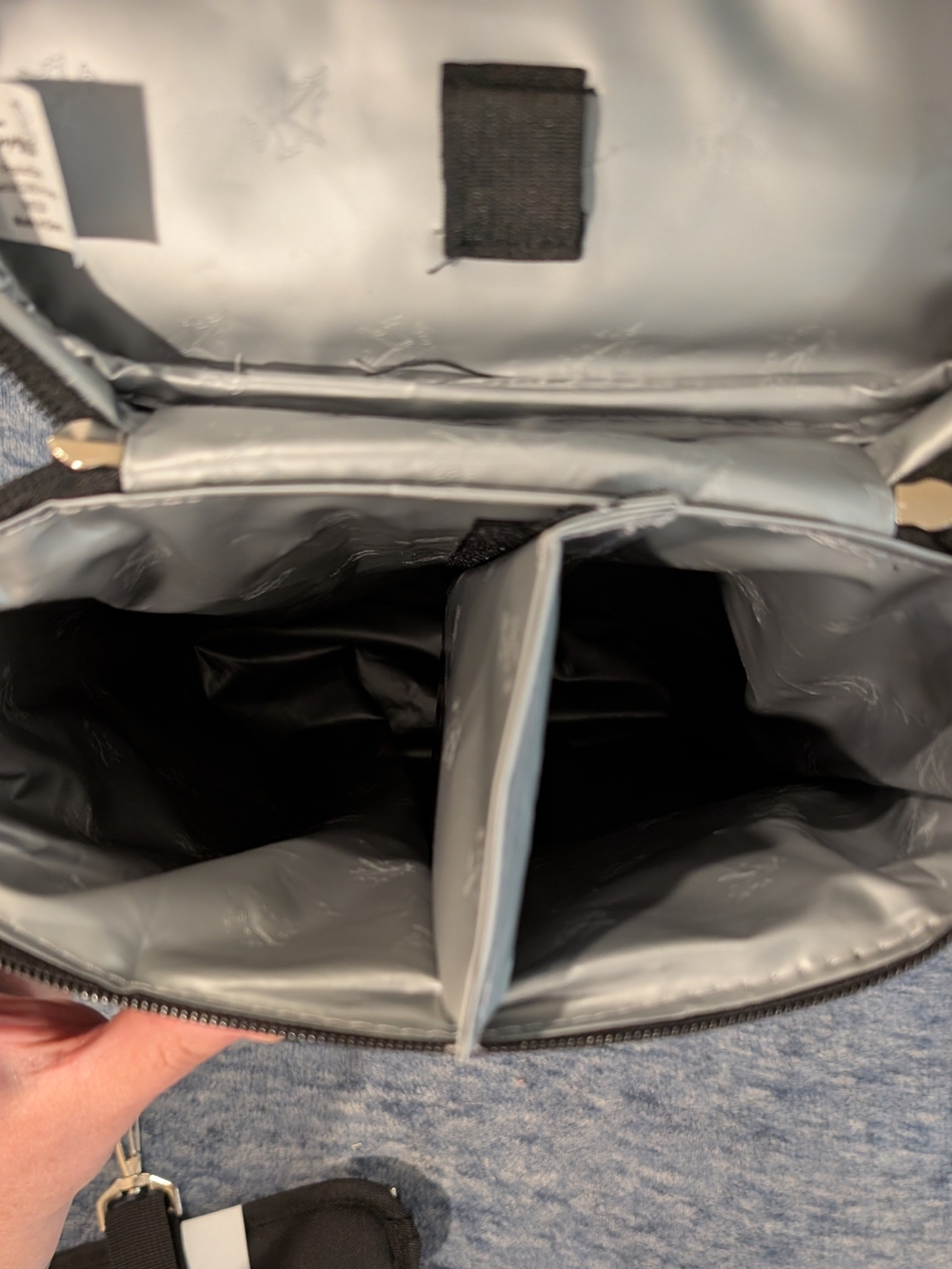 Insulated Black Two-Bottle Wine Tote NWT - Picture 3 of 3